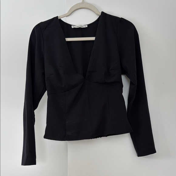 Abercrombie & Fitch Tops - Abercrombie and Fitch Long Sleeve top in Black